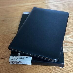 NEW Vintage Budd Leather Portable 4x6 Photo Case